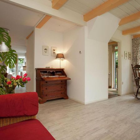 Fairytale Cottage In Nes Friesland With Garden Εξωτερικό φωτογραφία